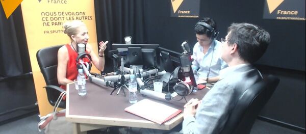 La moralisation de la vie publique, d'un claquement de loi ? A.M. Le Pourhiet vs. E. Alt La moralisation de la vie publique, d'un claquement de loi ? A.M. Le Pourhiet vs. E. Alt - Sputnik Afrique