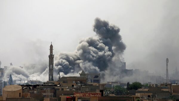 La ville de Mossoul en fumée - Sputnik Afrique