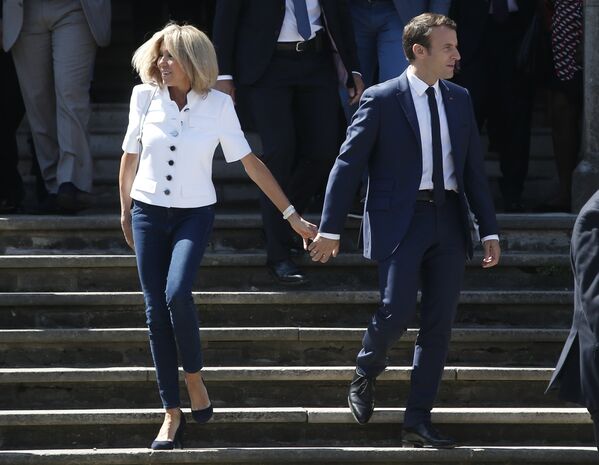 Brigitte Macron, nouvelle icône de style - Sputnik Afrique