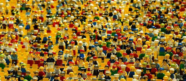 Lego - Sputnik Afrique