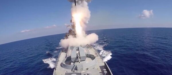 Tirs de missiles Kalibr contre les positions de Daech en Syrie - Sputnik Afrique