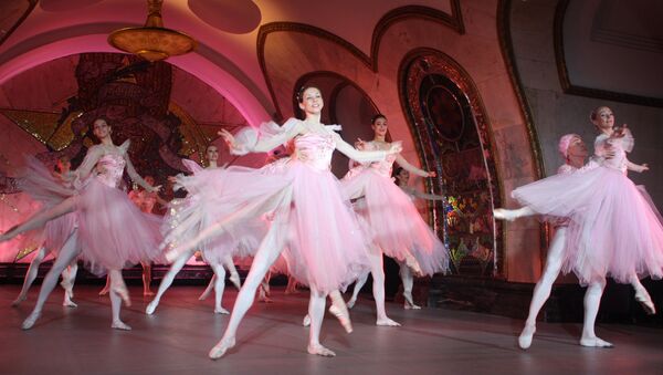 Nuit du ballet russe dans le métro - Sputnik Afrique