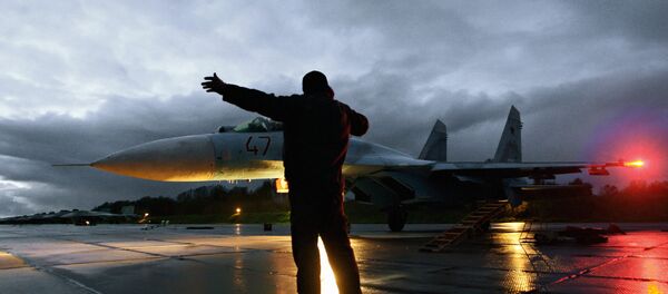 Su-27 sur le point de décoller - Sputnik Afrique