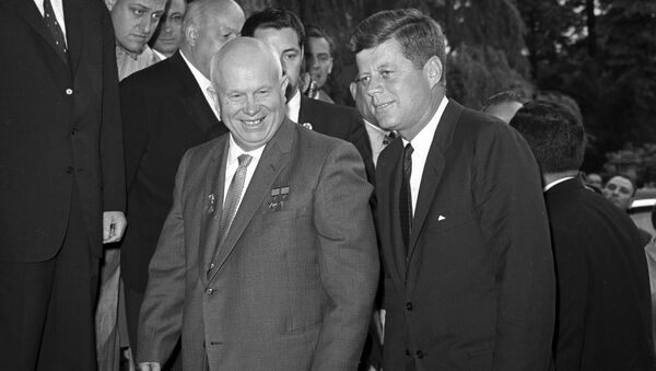 1961, Khrouchtchev et Kennedy - Sputnik Afrique
