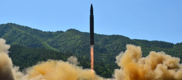 Tir d'un missile balistique  Hwasong-14 - Sputnik Afrique