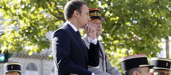 Emmanuel Macron et Pierre de Villiers - Sputnik Afrique