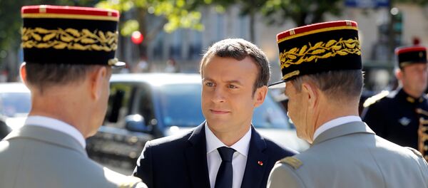 Emmanuel Macron et Pierre de Villiers - Sputnik Afrique