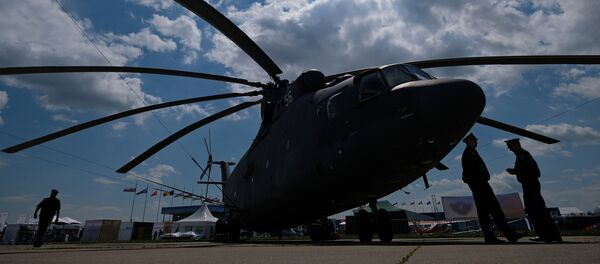 Un helicóptero Mi-26 en el Salón Aeroespacial Internacional MAKS 2017 - Sputnik Afrique