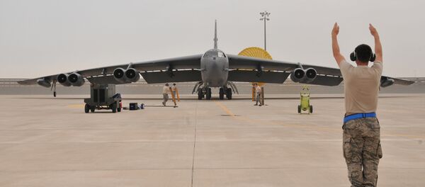 Le bombardier B-52 américain sur la base Al-Udeid au Qatar - Sputnik Afrique