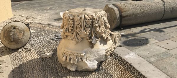 A toppled column is seen in the harbor after an earthquake in Kos on the island of Kos, Greece Friday, July 21, 2017 A toppled column is seen in the harbor after an earthquake in Kos on the island of Kos, Greece Friday, July 21, 2017 - Sputnik Afrique