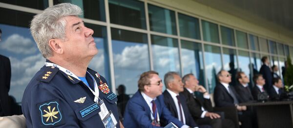 Президент РФ В. Путин посетил Международный авиасалон МАКС-2017 в подмосковном Жуковском - Sputnik Afrique