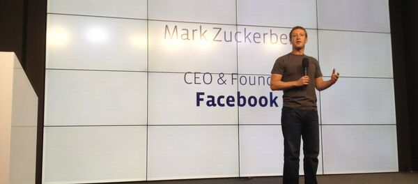 Le chef de Facebook Mark Zuckerberg lors d'une conférence à Moscou - Sputnik Afrique