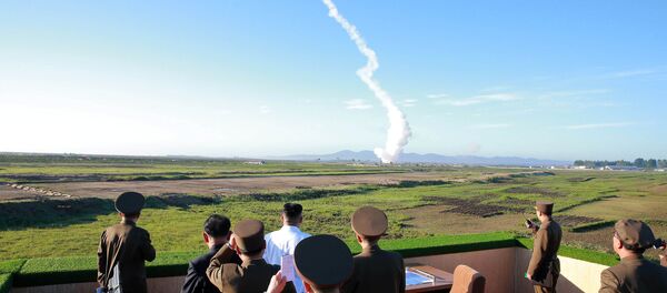Kim Jong-un assiste à un tir de missile nord-coréen - Sputnik Afrique