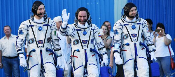 Члены основного экипажа 52/53-й экспедиции на Международную космическую станцию - Sputnik Afrique