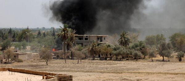 Luftschlag in Deir Ezzor (Archivbild) - Sputnik Afrique