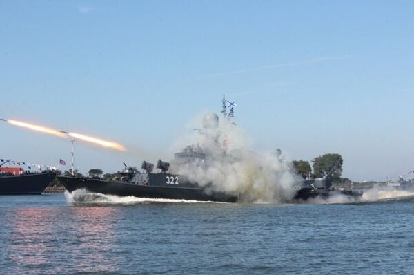 La Russie expose sa puissance navale à l'occasion de la Journée annuelle de la Marine - Sputnik Afrique