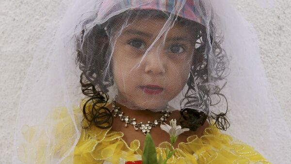 Comment mettre fin au mariage d'enfants en Afghanistan? - Sputnik Afrique
