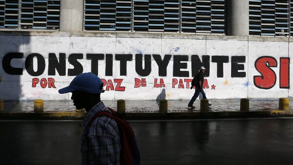 Un graffiti en Caracas en apoyo a las elecciones de la Asamblea Constituyente - Sputnik Afrique