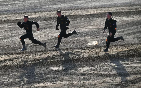 Des membres de l’équipe de l’armée russe - Sputnik Afrique