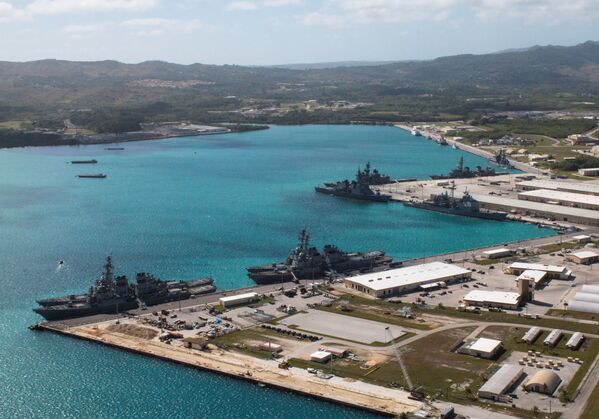 Des navires militaires dans le port de la base navale de l’United States Navy sur l’île de Guam. Photo d’archives - Sputnik Afrique