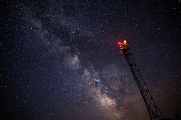 Ciel étoilé observé dans la région de Krasnodar pendant la pluie d’étoiles filantes des Perséides - Sputnik Afrique
