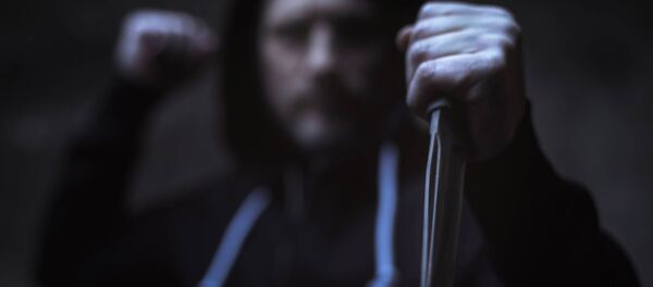 Мужчина с ножом - Sputnik Afrique