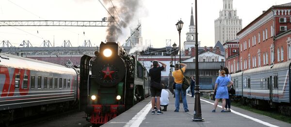 Le train touristique la Russie impériale - Sputnik Afrique