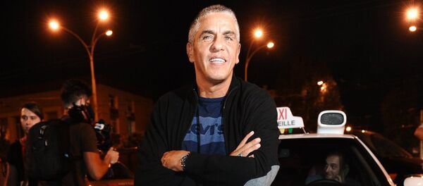 Taxi à la russe: Samy Naceri retrouve sa célèbre 406 à Rostov-sur-le-Don - Sputnik Afrique