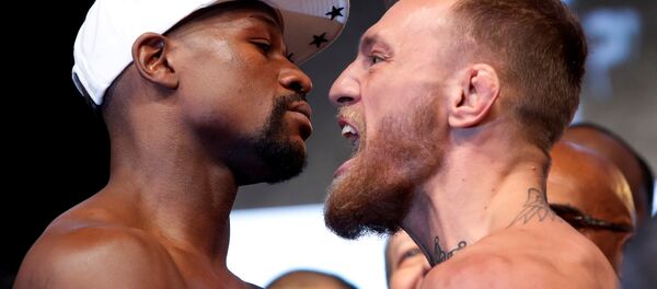 Floyd Mayweather Jr. et Conor McGregor - Sputnik Afrique