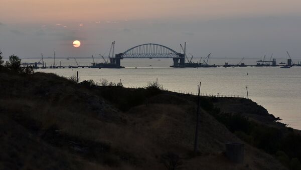 Construction du pont de Crimée - Sputnik Afrique