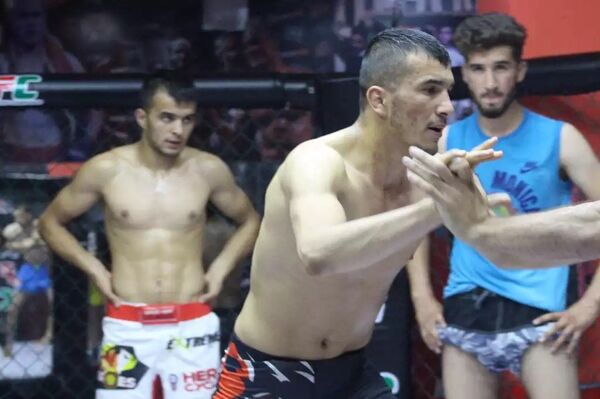 Premier club privé de MMA en Afghanistan - Sputnik Afrique