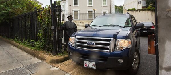 US-Geheimdienste durchsuchen die russische Handelsvertretung in Washington - Sputnik Afrique