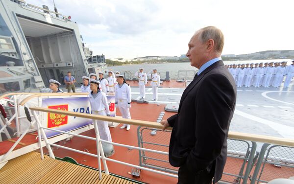 Poutine inspecte la corvette dernier-cri Sovershennyy à Vladivostok - Sputnik Afrique