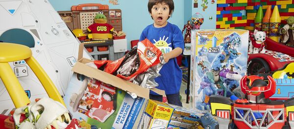 Ryan, l'auteur de la châine YouTube ToysReview - Sputnik Afrique