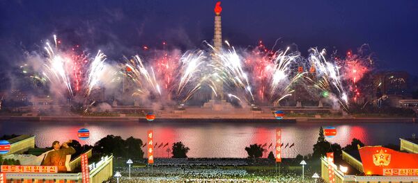 Pyongyang city civilians celebrate the successful completion of the hydrostatic test for the intercontinental ballistic rocket installation in this undated photo released by North Korea's Korean Central News Agency (KCNA) in Pyongyang September 6, 2017 Pyongyang city civilians celebrate the successful completion of the hydrostatic test for the intercontinental ballistic rocket installation in this undated photo released by North Korea's Korean Central News Agency (KCNA) in Pyongyang September 6, 2017 - Sputnik Afrique
