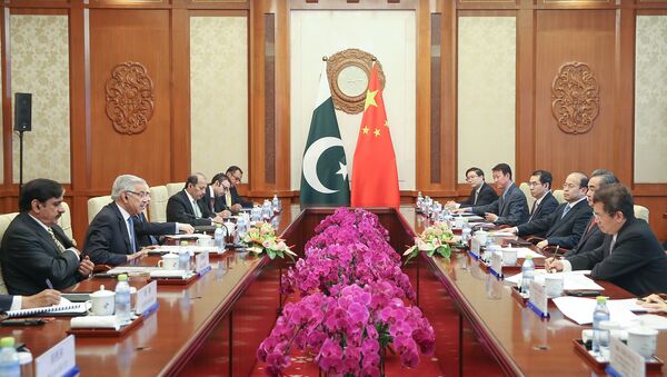Le chef de la diplomatie pakistanaise Khawaja Asif en Chine - Sputnik Afrique