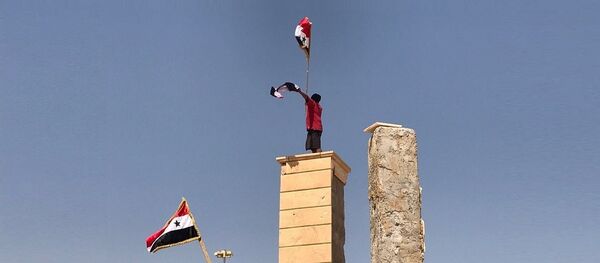 Сирийские войска прорвали кольцо окружения на главном южном въезде в Дейр-эз-Зор - Sputnik Afrique