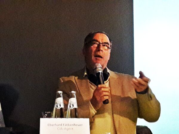 Eberhard Fätkenheuer, ex-agent pour le compte des USA Eberhard Fätkenheuer, ex-agent pour le compte des USA - Sputnik Afrique