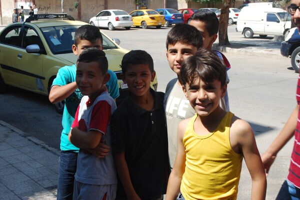 Enfants à Deir ez-Zor - Sputnik Afrique