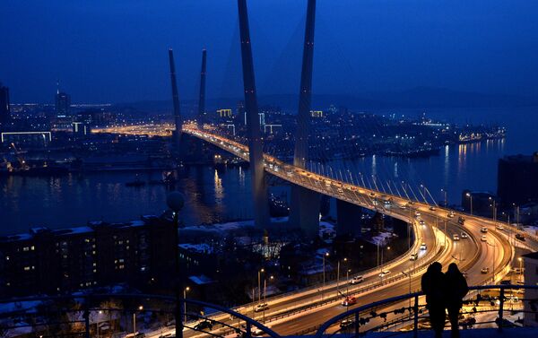 Vue de nuit de la ville de Vladivostok - Sputnik Afrique