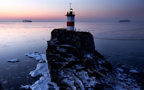 Le phare Basargina à Vladivostok - Sputnik Afrique