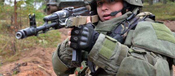 un fusil d’assaut Kalachnikov un fusil d’assaut Kalachnikov - Sputnik Afrique