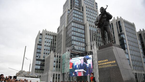 Une statue à Moscou pour l’inventeur de la Kalachnikov - Sputnik Afrique