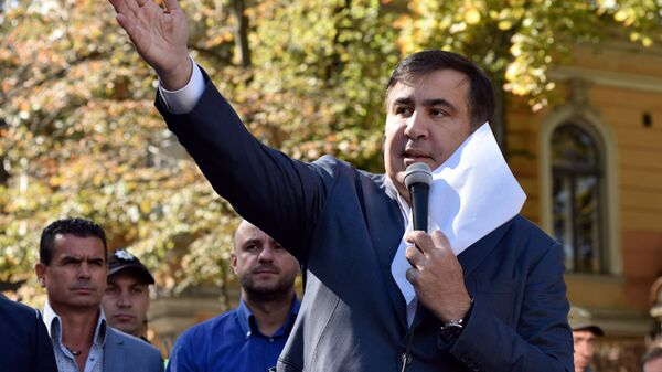 Michail Saakachvili lors d’un briefing devant le bâtiment de l’administration ukrainienne - Sputnik Afrique