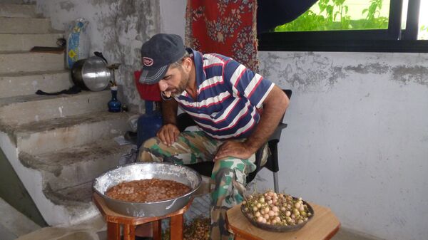 De la glu pour chasser les oiseaux - Sputnik Afrique