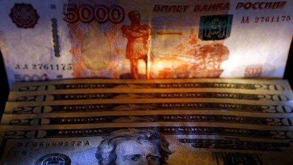 dollars et roubles - Sputnik Afrique