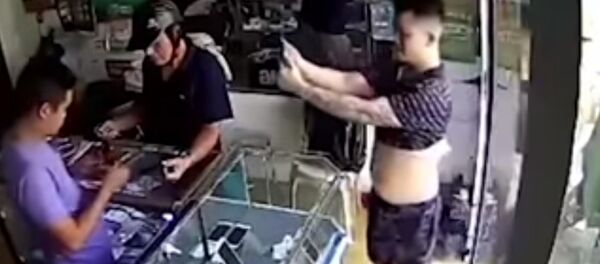 Vendeurs, prenez garde aux amateurs de selfies! - Sputnik Afrique