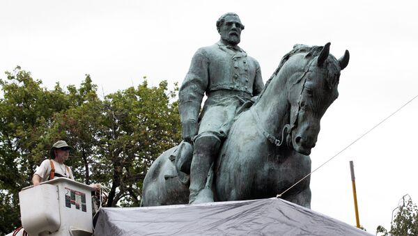 Une statue du général confédéré Robert Lee. Virginie - Sputnik Afrique
