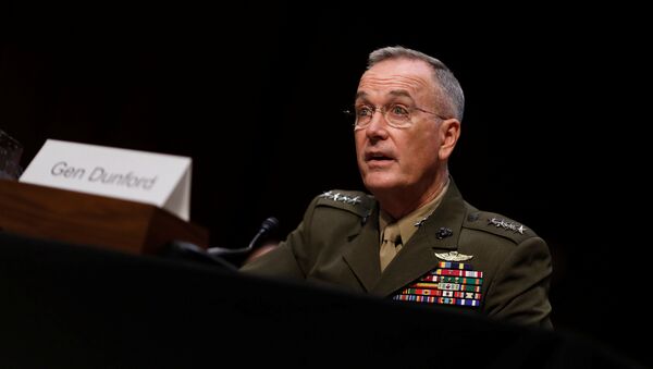 General Joseph Dunford, Chairman of the Joint Chiefs of Staff, testifies before the Senate Armed Services Committee on Capitol Hill in Washington, U.S. September 26, 2017. REUTERS/Aaron P. Bernstein - Sputnik Afrique