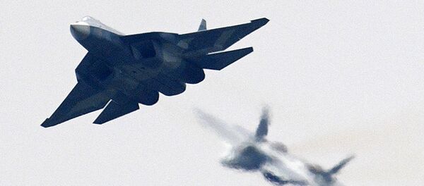 A Russian Su-57 (T-50) multipurpose fighter jet of the fifth generation at the International Aviation and Space Salon MAKS-2017 in Zhukovsky - Sputnik Afrique